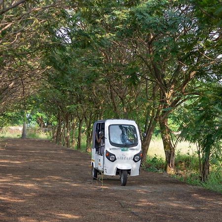 Sterling Stolen Heaven Lonavala Hotel Eksteriør billede