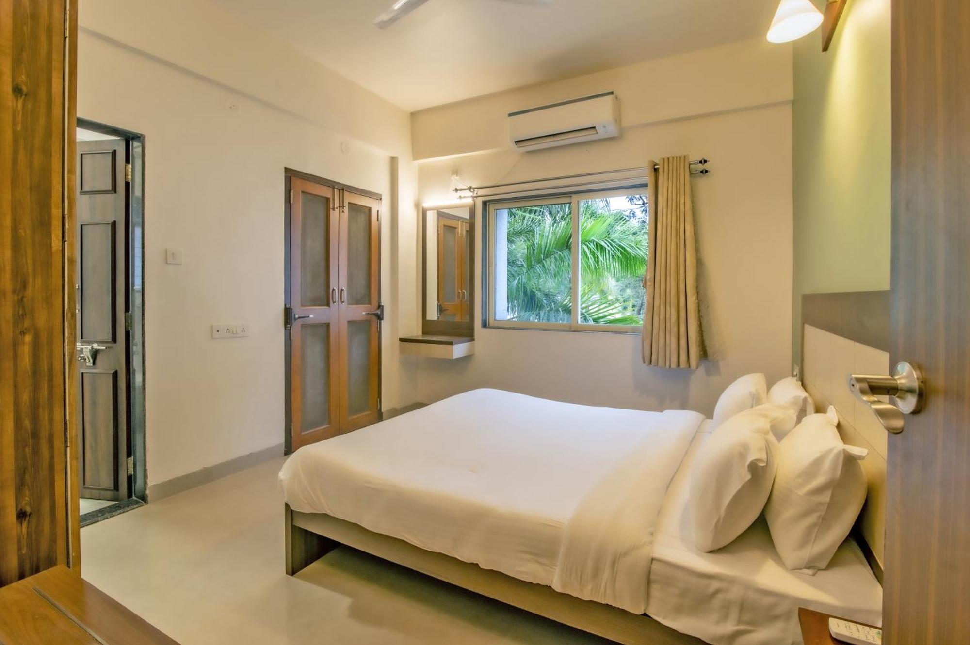 Sterling Stolen Heaven Lonavala Hotel Værelse billede