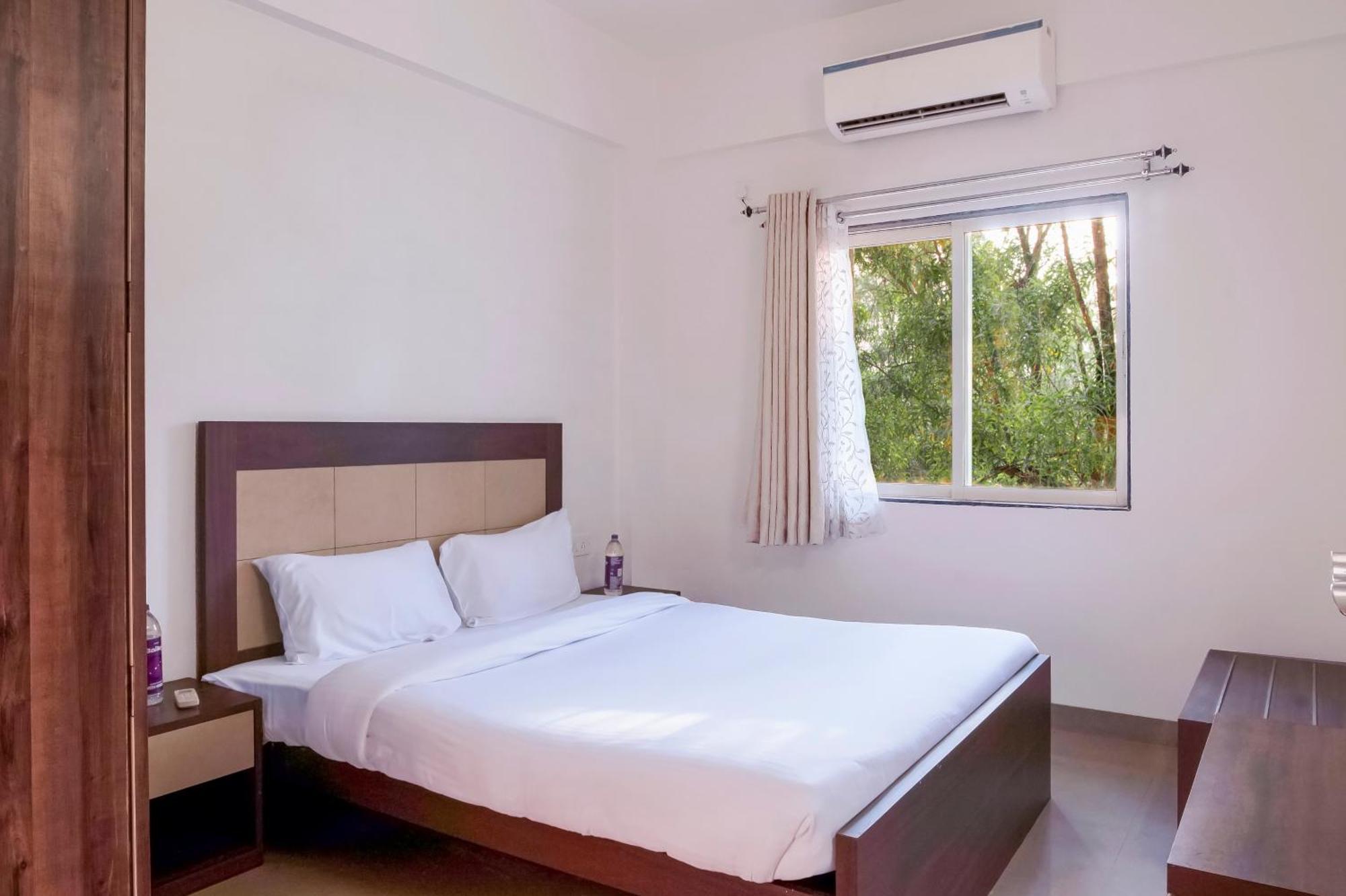 Sterling Stolen Heaven Lonavala Hotel Værelse billede