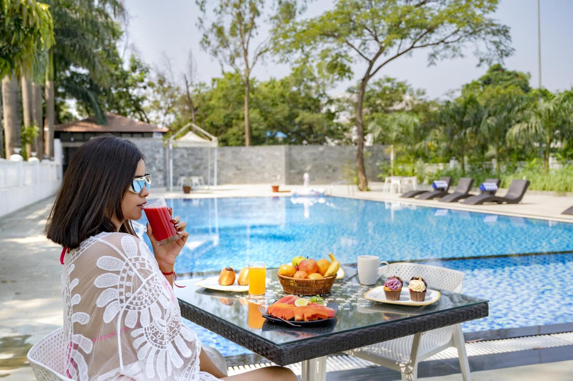 Sterling Stolen Heaven Lonavala Hotel Eksteriør billede